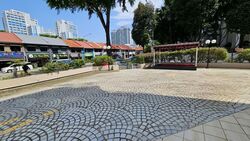Serangoon Road (D12), Retail #603292281
